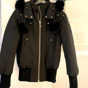 Woman’s Mooseknuckles Bomber jacket